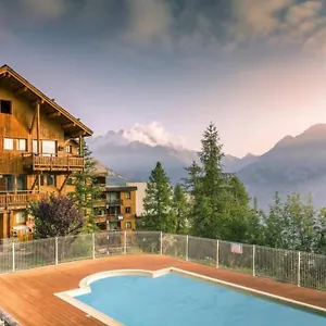 4 Pers. Piscine Et Literie Toute Neuve. Puy-Saint-Vincent